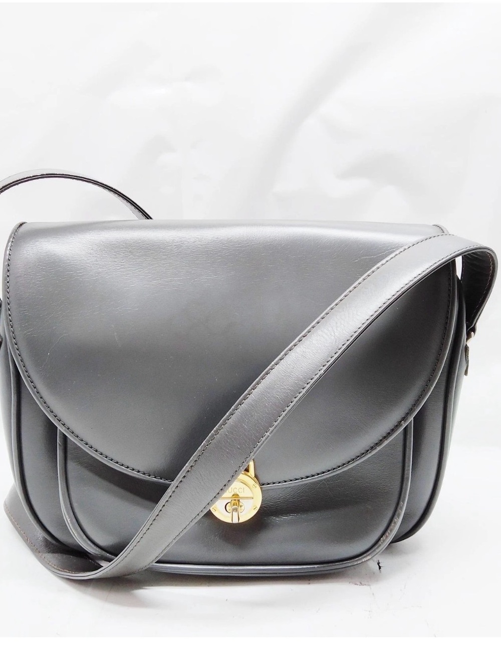 Vintage Gucci Gray Leather Shoulder Bag Classic with Gold Accent